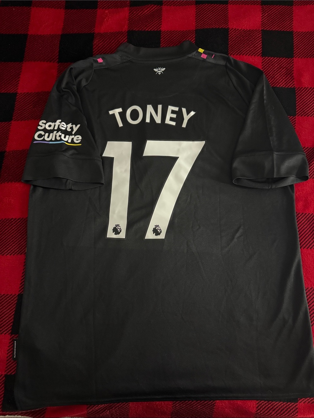 Brentford FC #17 Ivan Toney 2022-23 Umbro Away Premier League Jersey